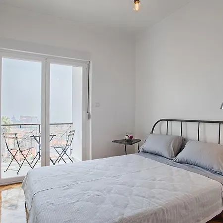 Bmyguest - Graca River View 1 Апартаменты